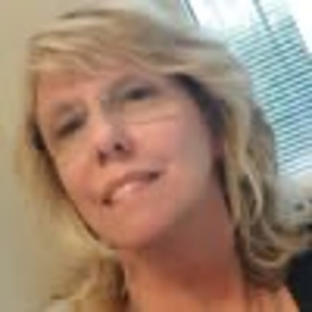Meet your Posher, Deana